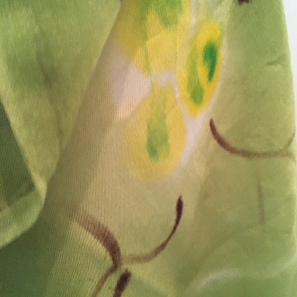 Scarf - Picture 2 of 4